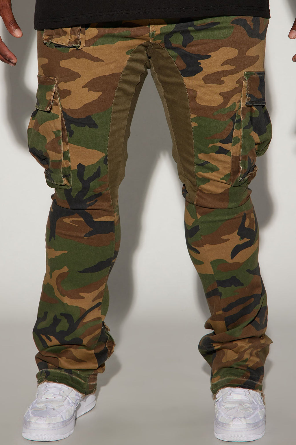https://cdn.shopify.com/s/files/1/0293/9277/files/11-16-23Studio7_CC_AG_13-42-36_67_GFN274_Camouflage_P_19230_PLUS_JB.jpg?v=1700511586